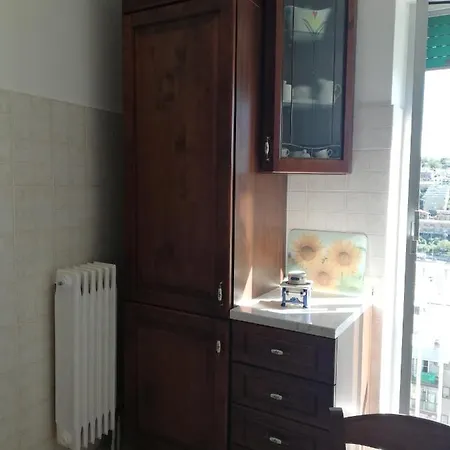 Apartment Nino E Issi *