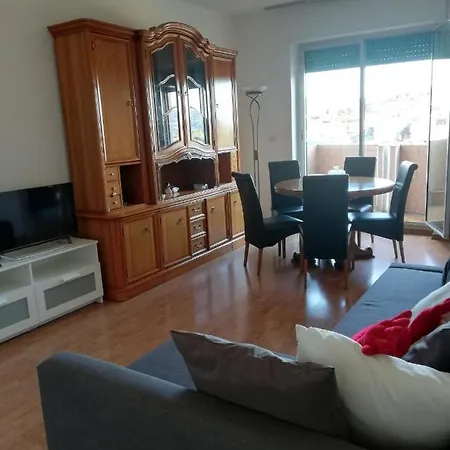 Nino E Issi Appartement Triëst